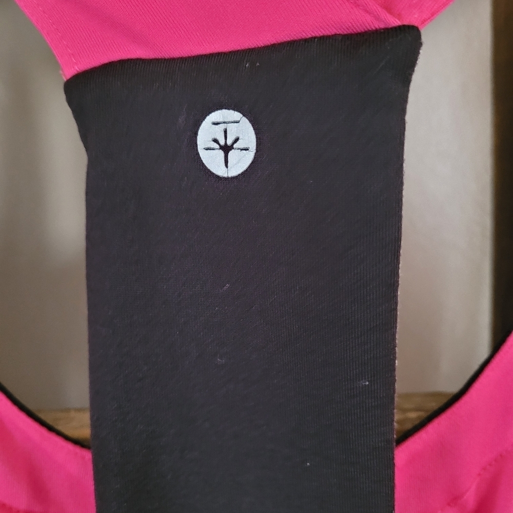 Soybu Athletic Tank top pink and black Size medium - Picture 6 of 7